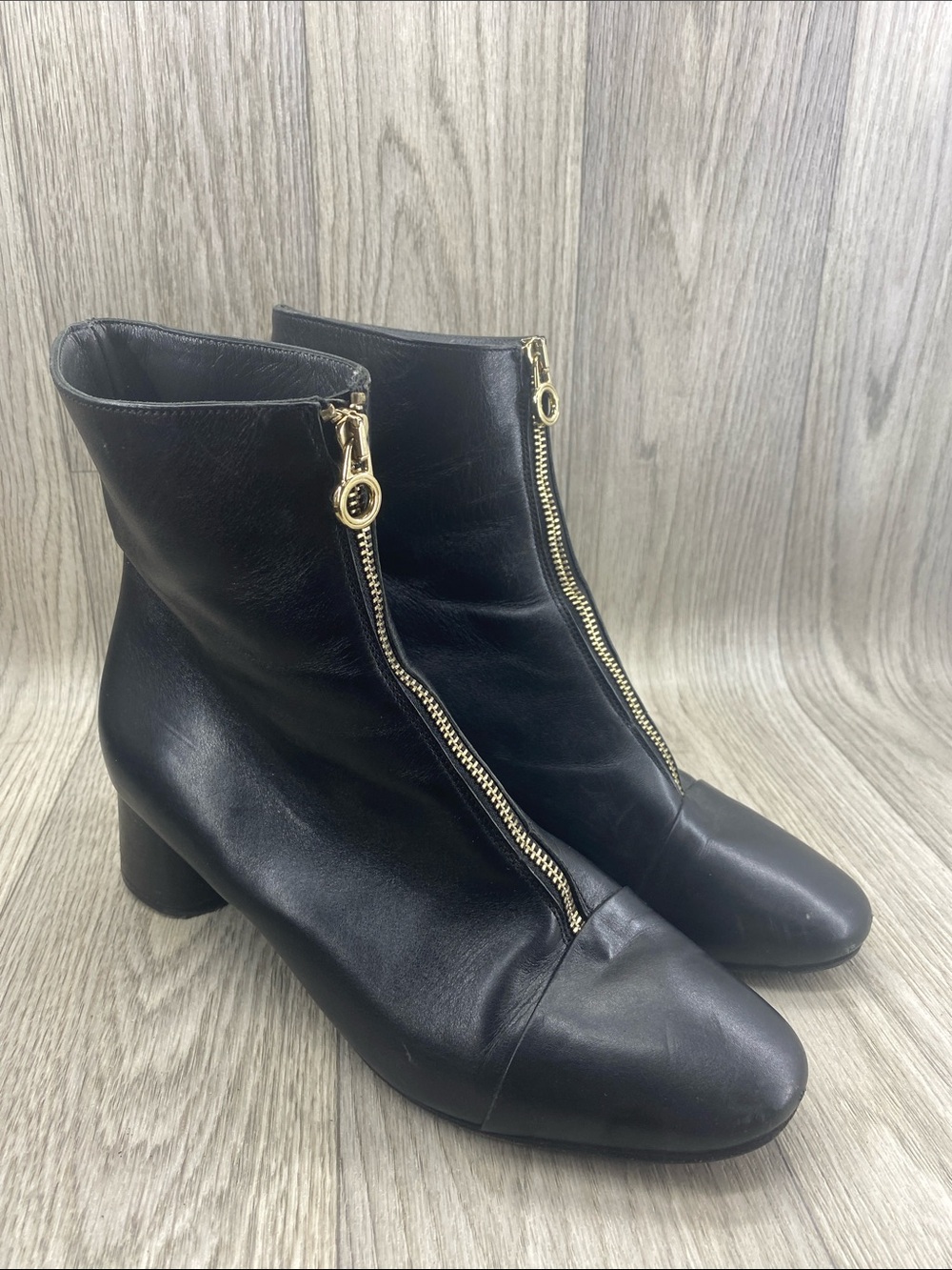 Napoleoni Black Leather Front-Zip Ankle Booties